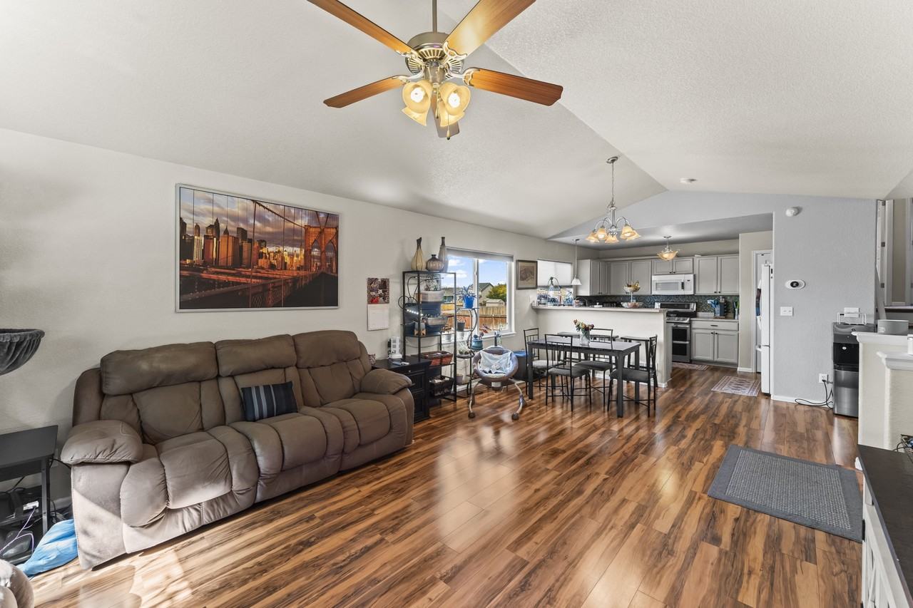 6531 Passing Sky Dr #NA - Photo 3 of 20