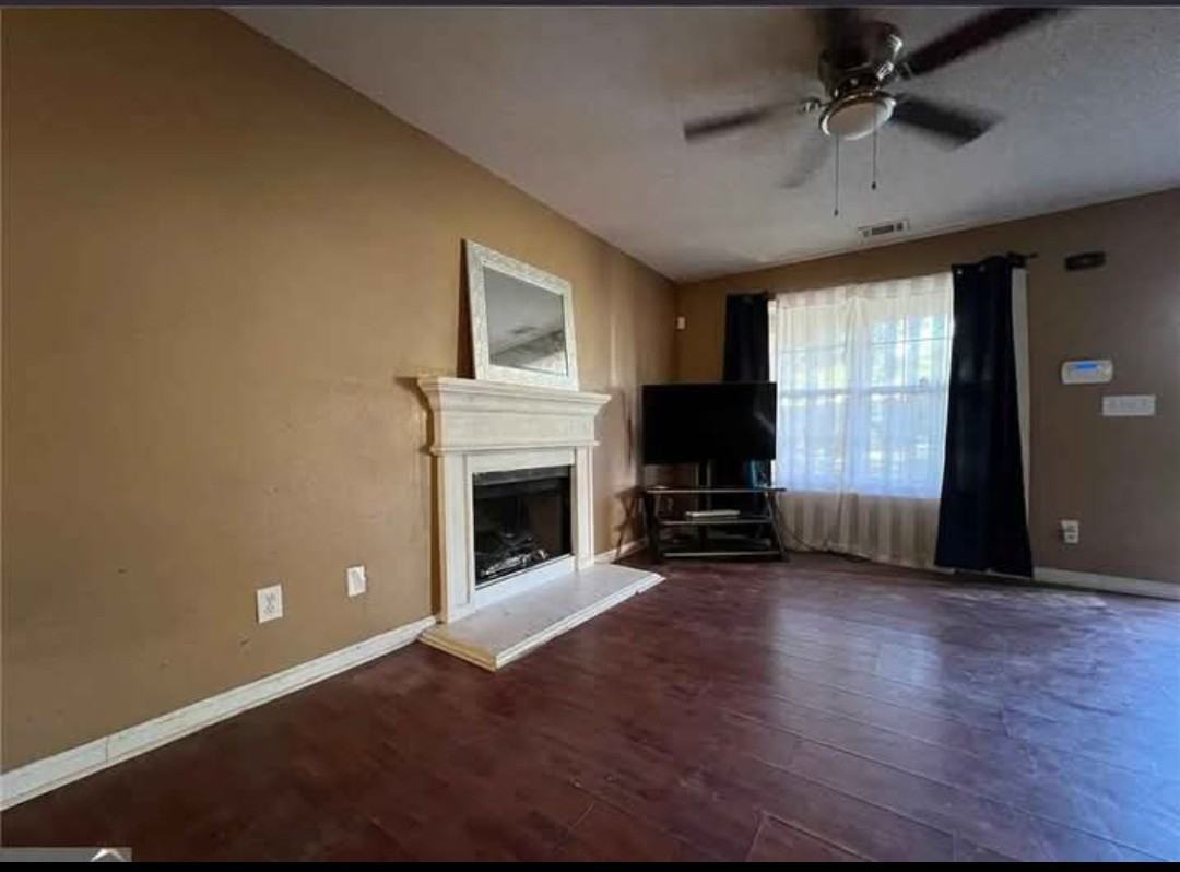 3955 Cypress Pointe Dr #NA - Photo 2 of 15