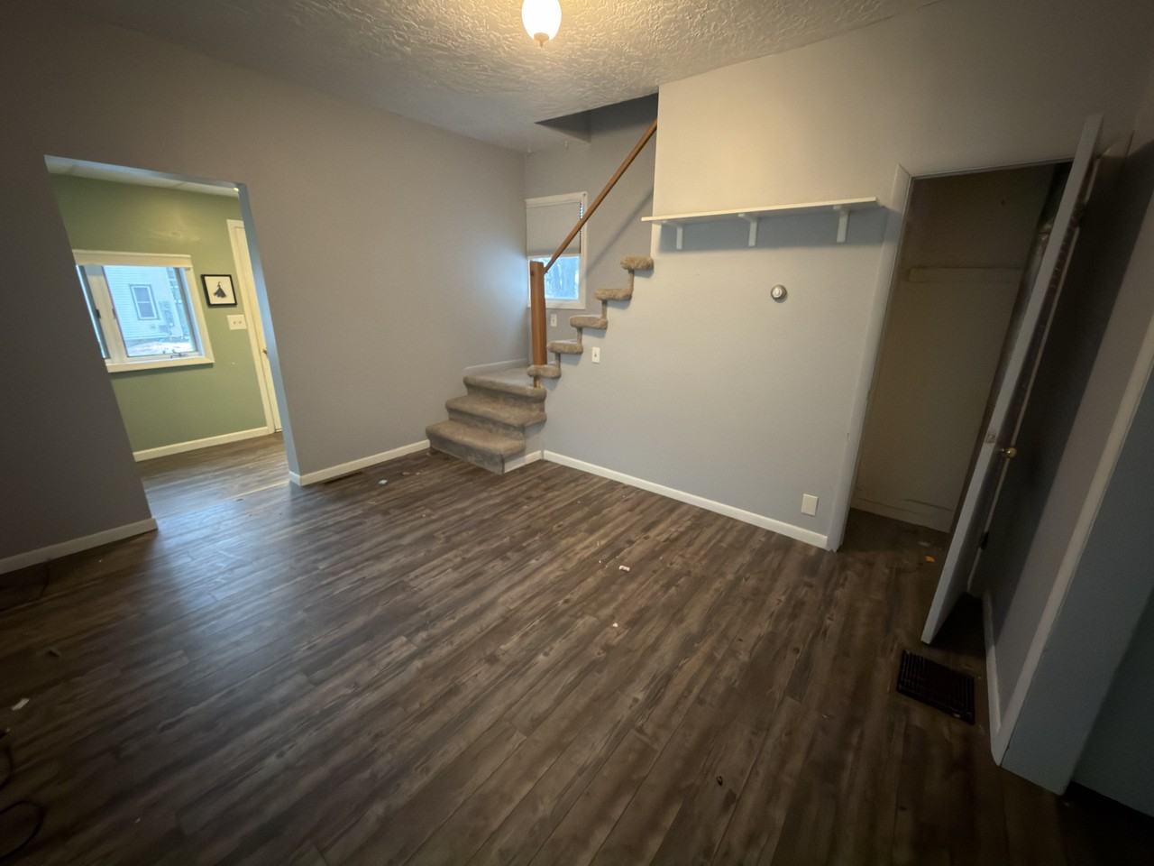 202 Wesley St #NA - Photo 2 of 12