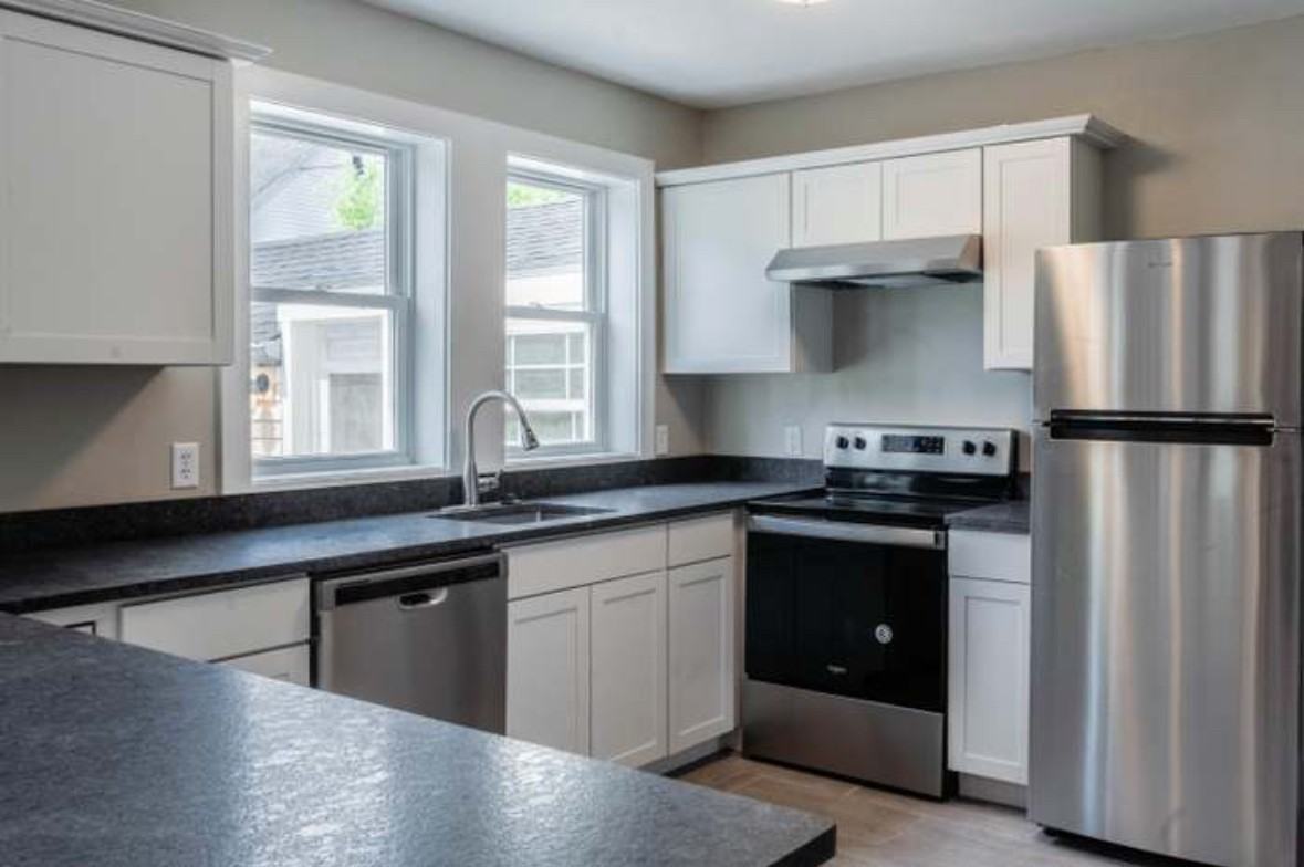 14 Emmons St #1 - Photo 6 of 15