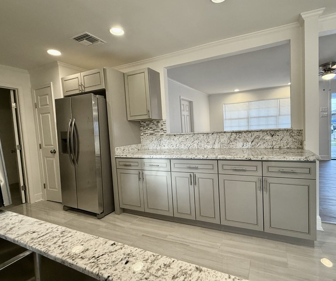 3300 Bissonet Dr #NA - Photo 4 of 27