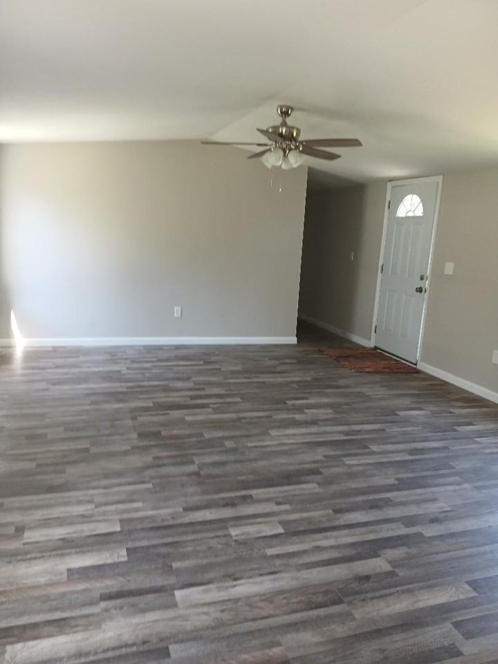 98 Leasch Loop #NA - Photo 3 of 15