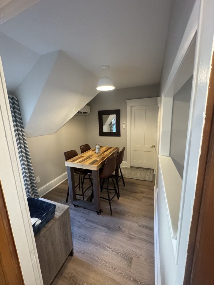 329 Cedar St #2ndFLUNIT - Photo 2 of 14