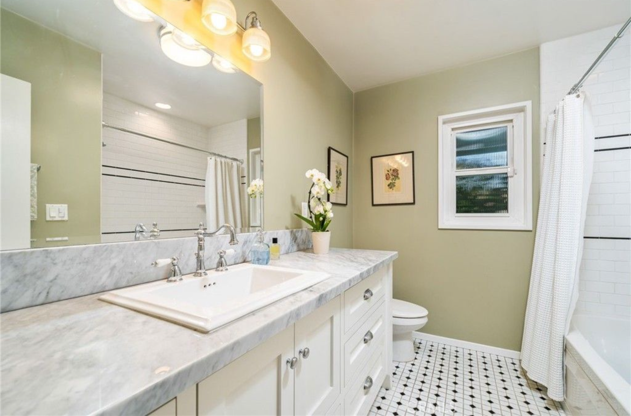 1525 Lafayette Rd #NA - Photo 5 of 13