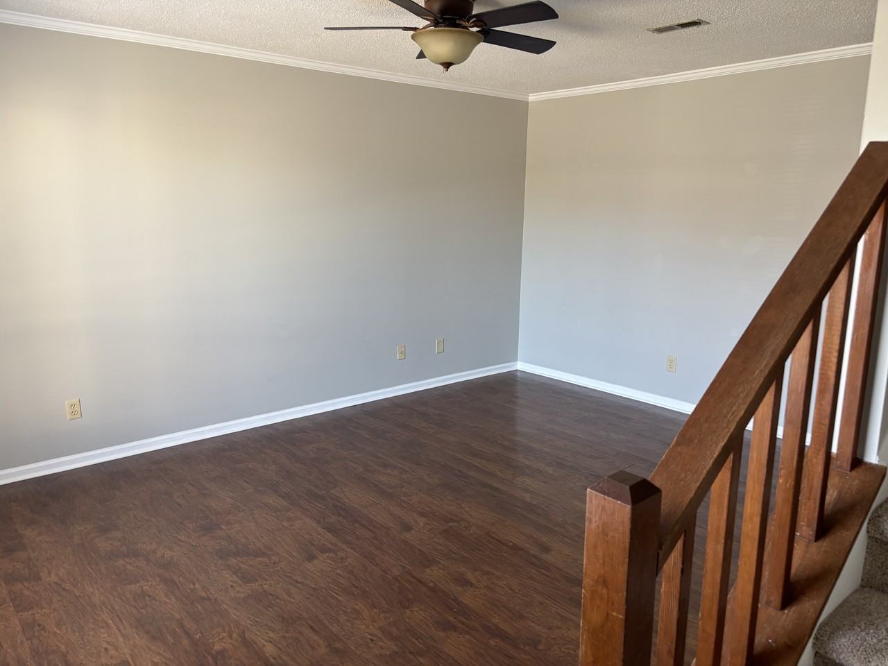 2701 Thackery Rd #27 - Photo 6 of 17