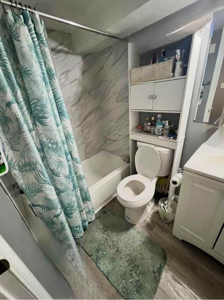 517 North Indiana Avenue - Photo 4 of 5