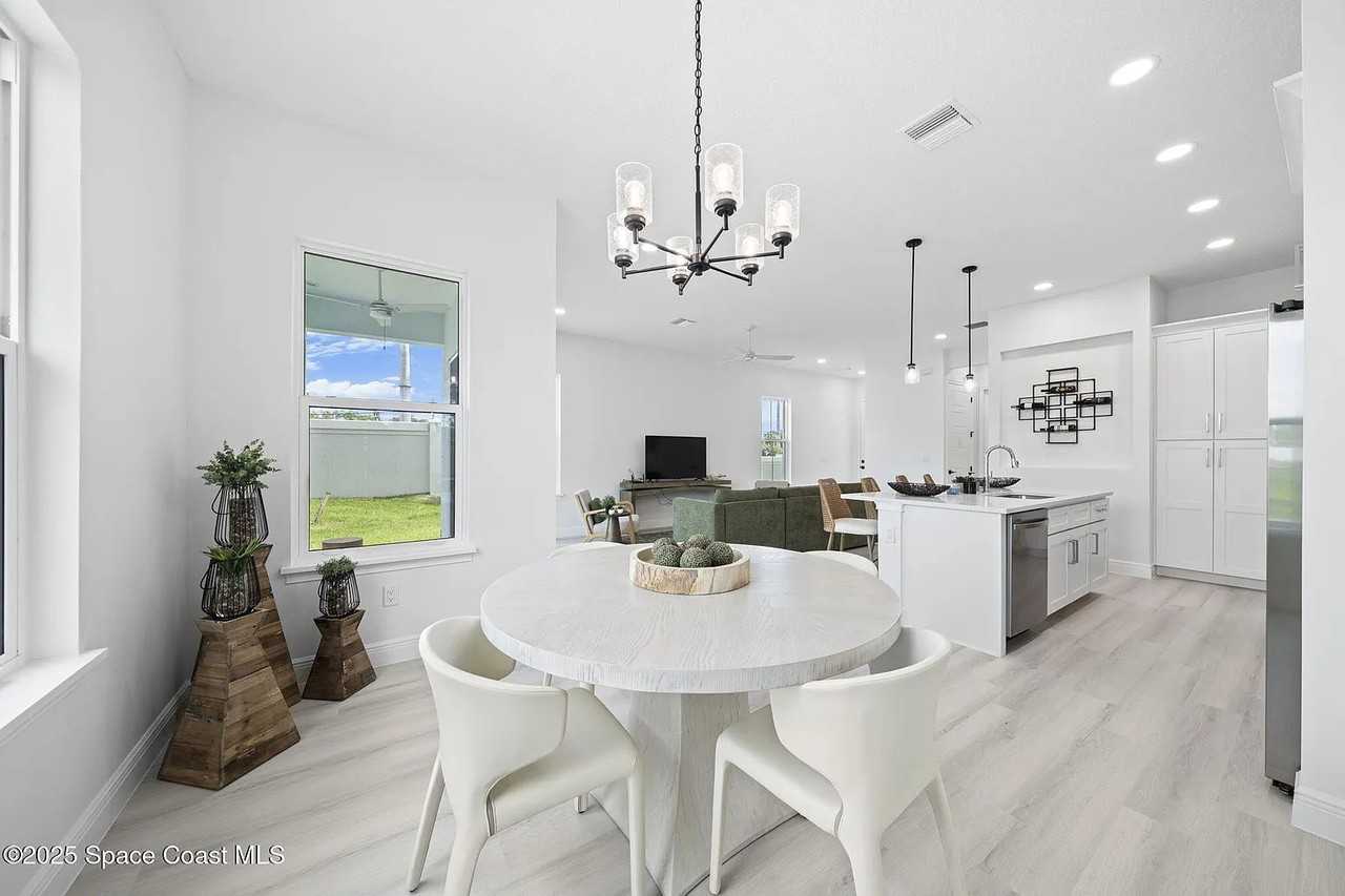 1340 Windchime Ln #1340 - Photo 5 of 19