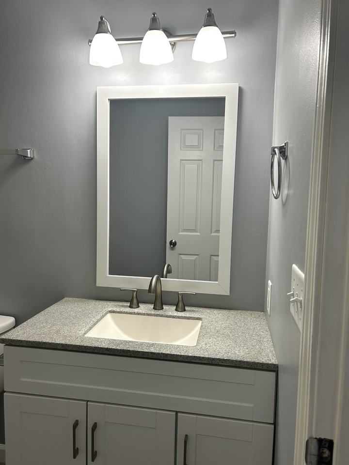 7767 Betsy Ross Cir #7767 - Photo 7 of 10