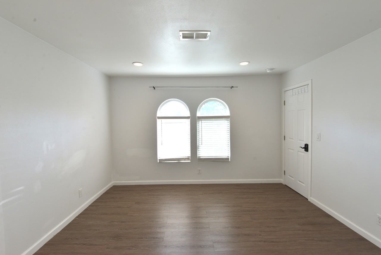 3121 Monroe St #NA - Photo 5 of 21