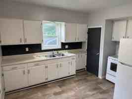 featured image of 820 N State St