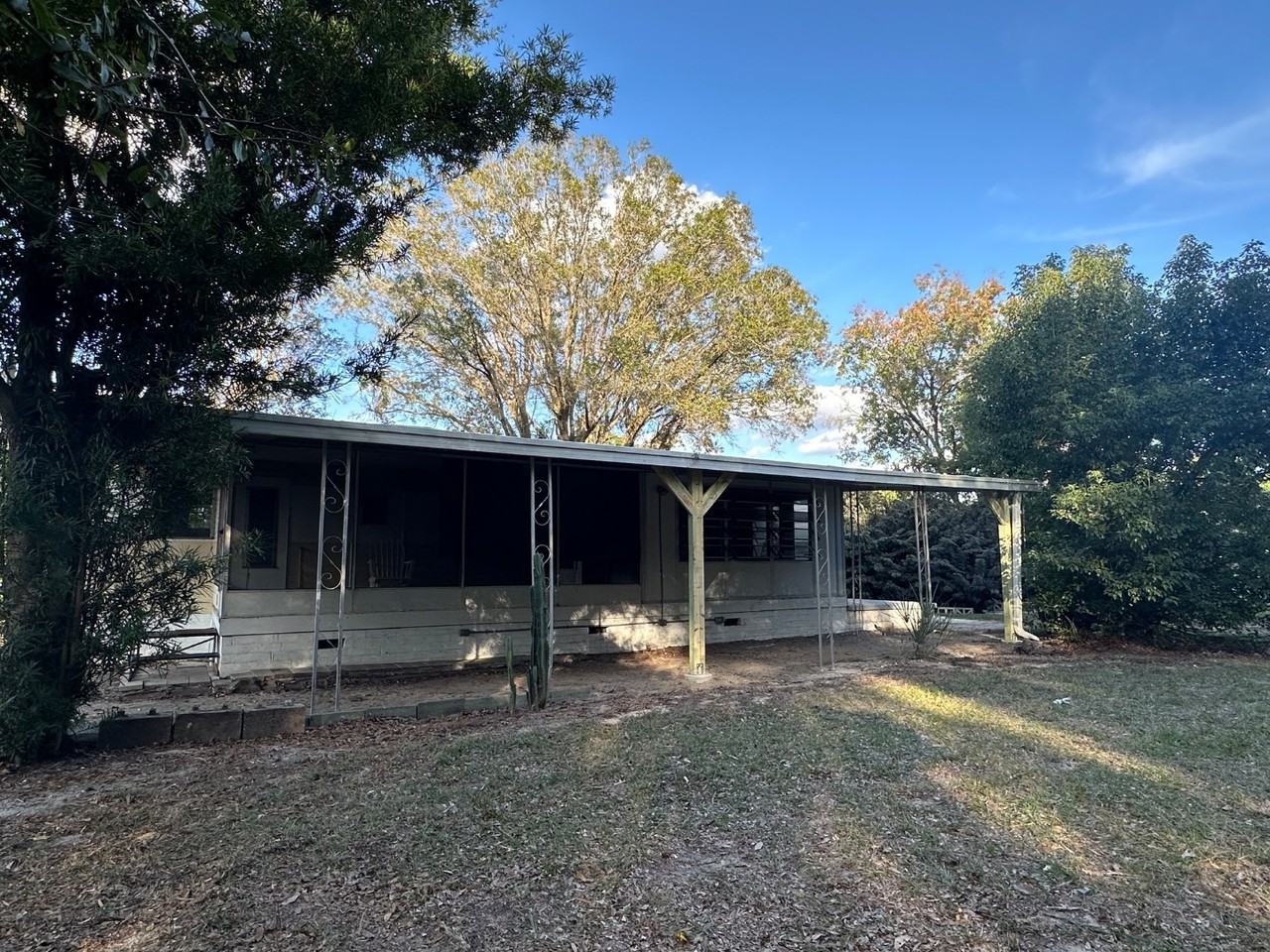 16 Hill St - Photo 3 of 9