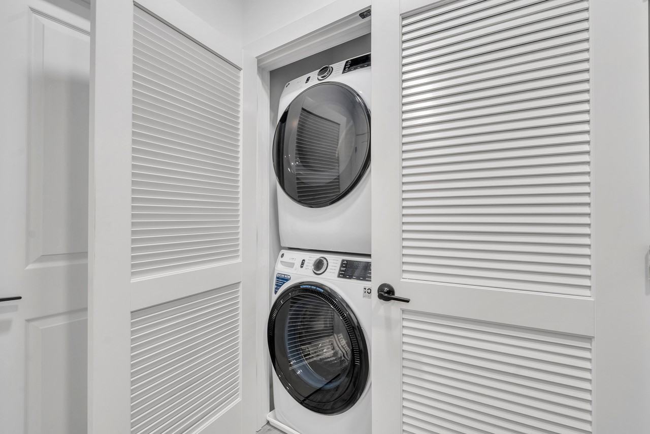 100 Washington Avenue #415 - Photo 2 of 12