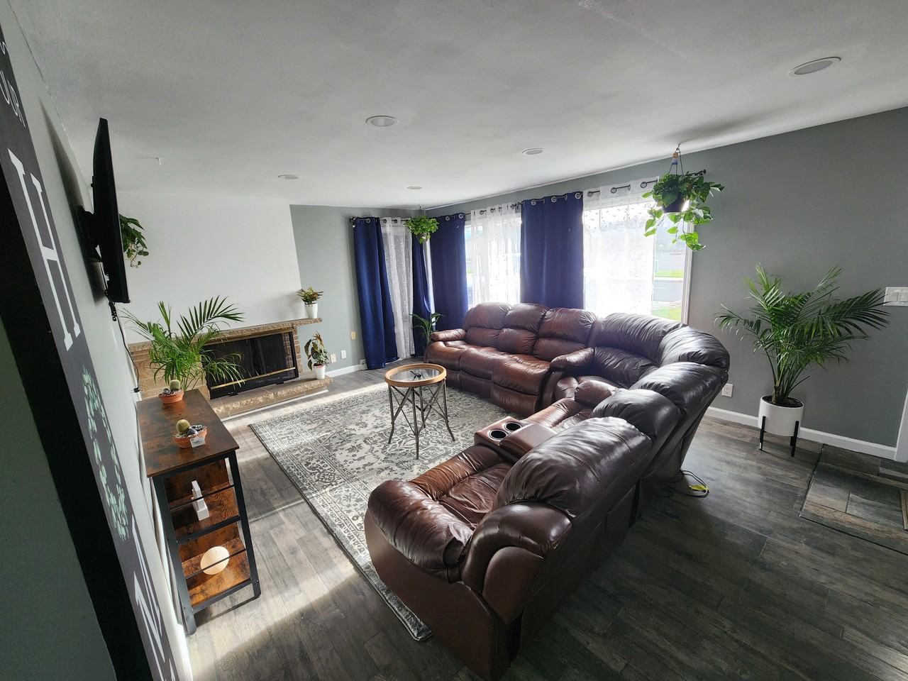 2075 E Alder St #NA - Photo 7 of 20