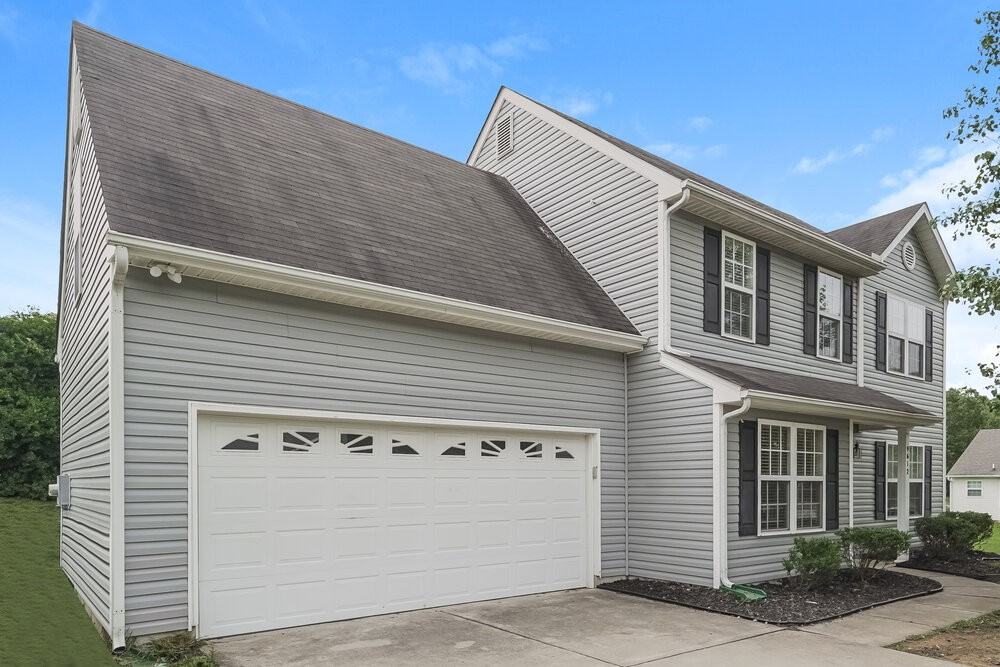 9612 Ashlyn Elizabeth Ct - Photo 5 of 17