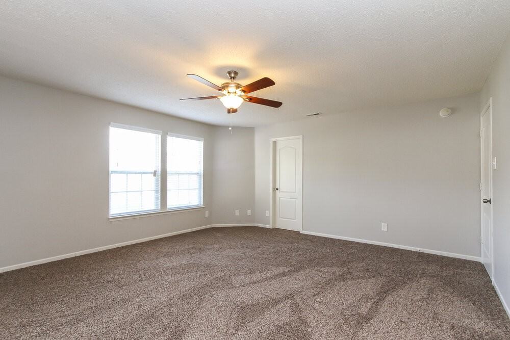 10153 Split Rock Way - Photo 6 of 15