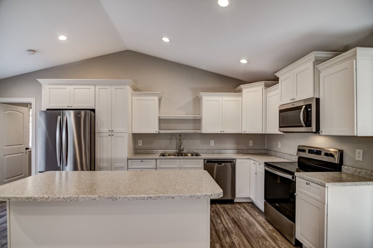 1543 Charleston Drive #B - Photo 6 of 30