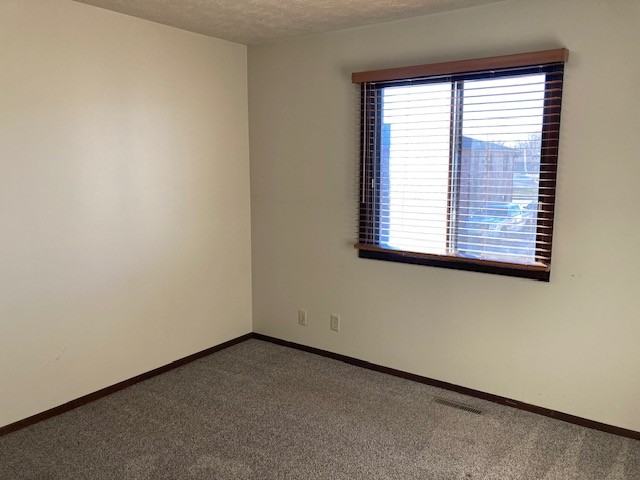 635 Kennedy Dr #3 - Photo 6 of 8