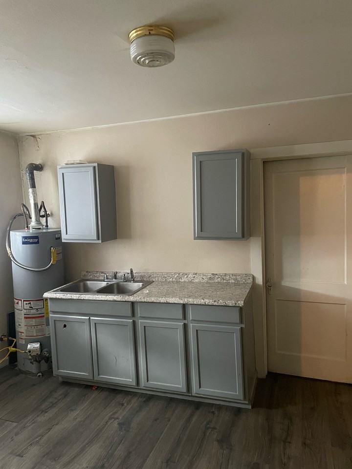 2348 Iroquois St #1 - Photo 6 of 9