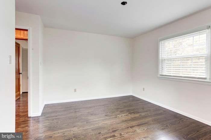 7110 Ayers Meadow Ln #2 - Photo 6 of 27