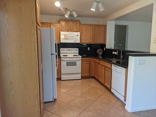 1242 W Roosevelt Ave #1 - Photo 4 of 15