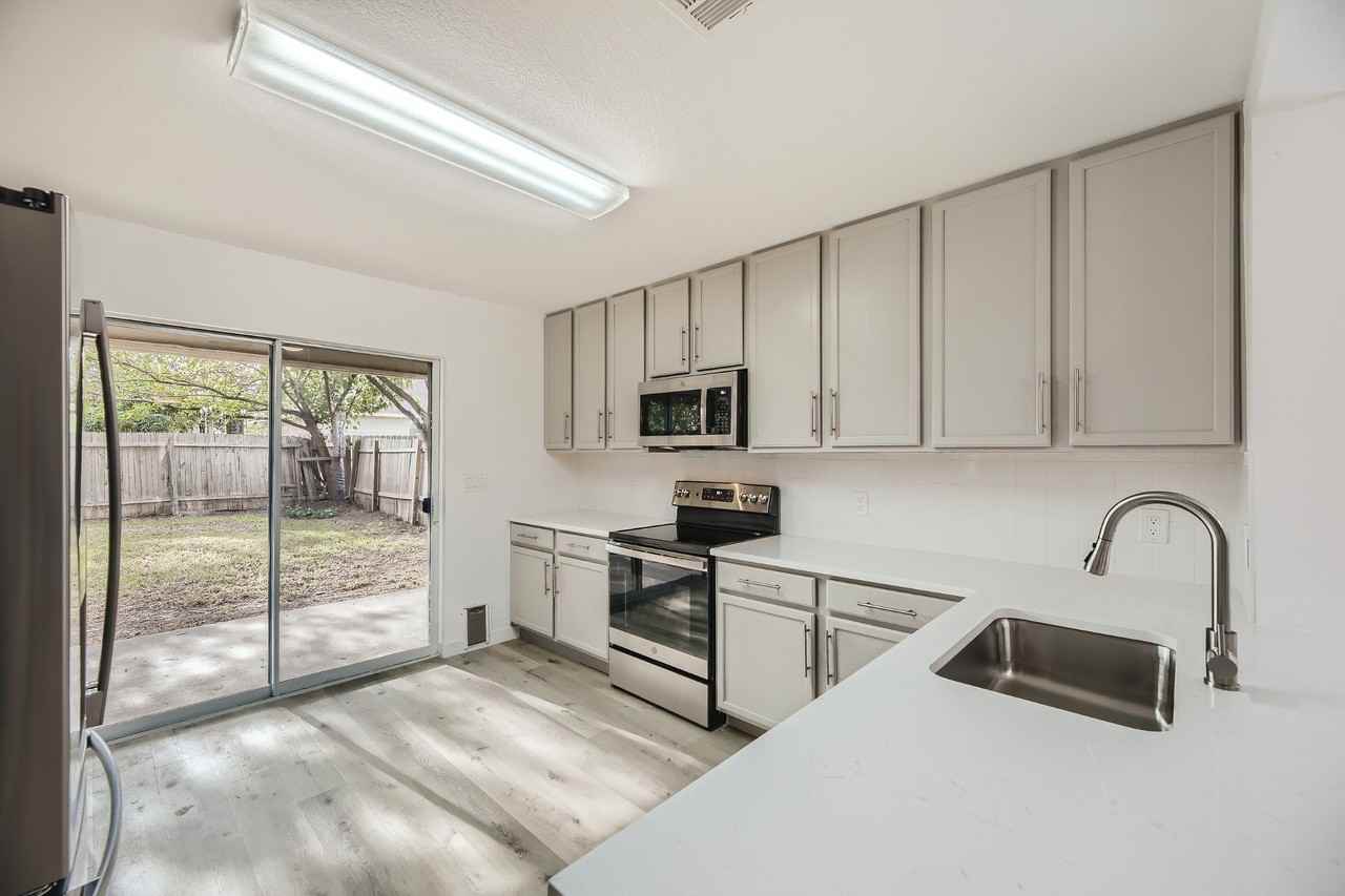 1721 Poppy Seed Ln #NA - Photo 7 of 27