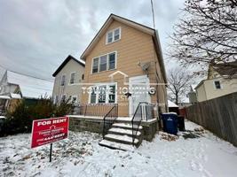 featured image of 244 Vermont St #1