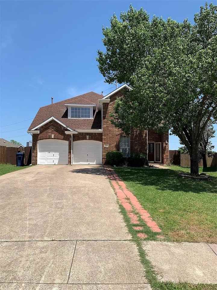 2505 Rodeo Ct - Photo 2 of 17