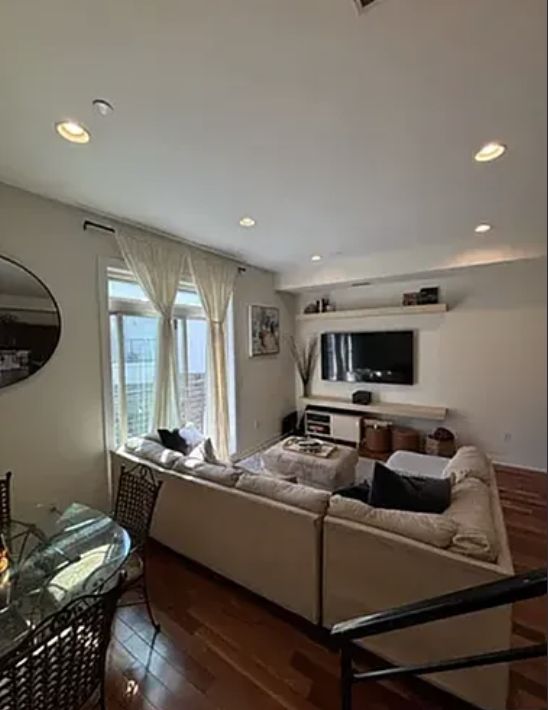 839 N 19th St Apt 2r #2R - Photo 3 of 8