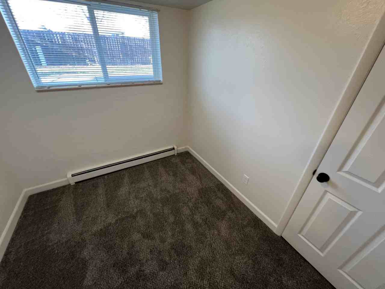 2424 W 11th St #2426 - Photo 6 of 8