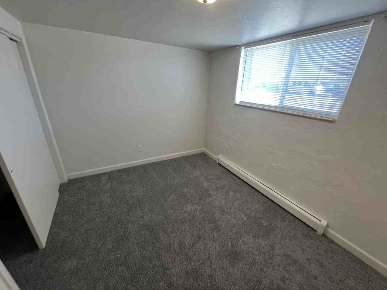 2424 W 11th St #2426 - Photo 7 of 8