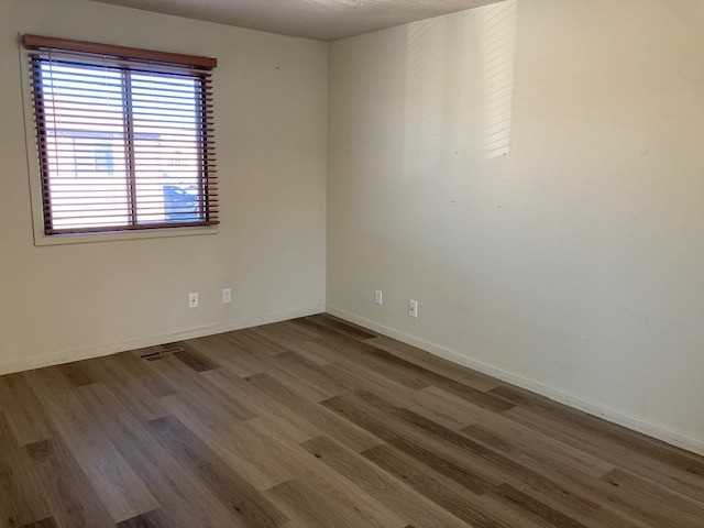 629 Kennedy Dr #4 - Photo 2 of 8