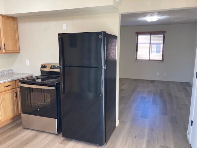 629 Kennedy Dr #4 - Photo 4 of 8