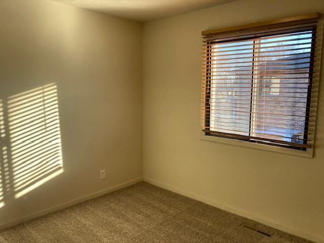 629 Kennedy Dr #4 - Photo 7 of 8