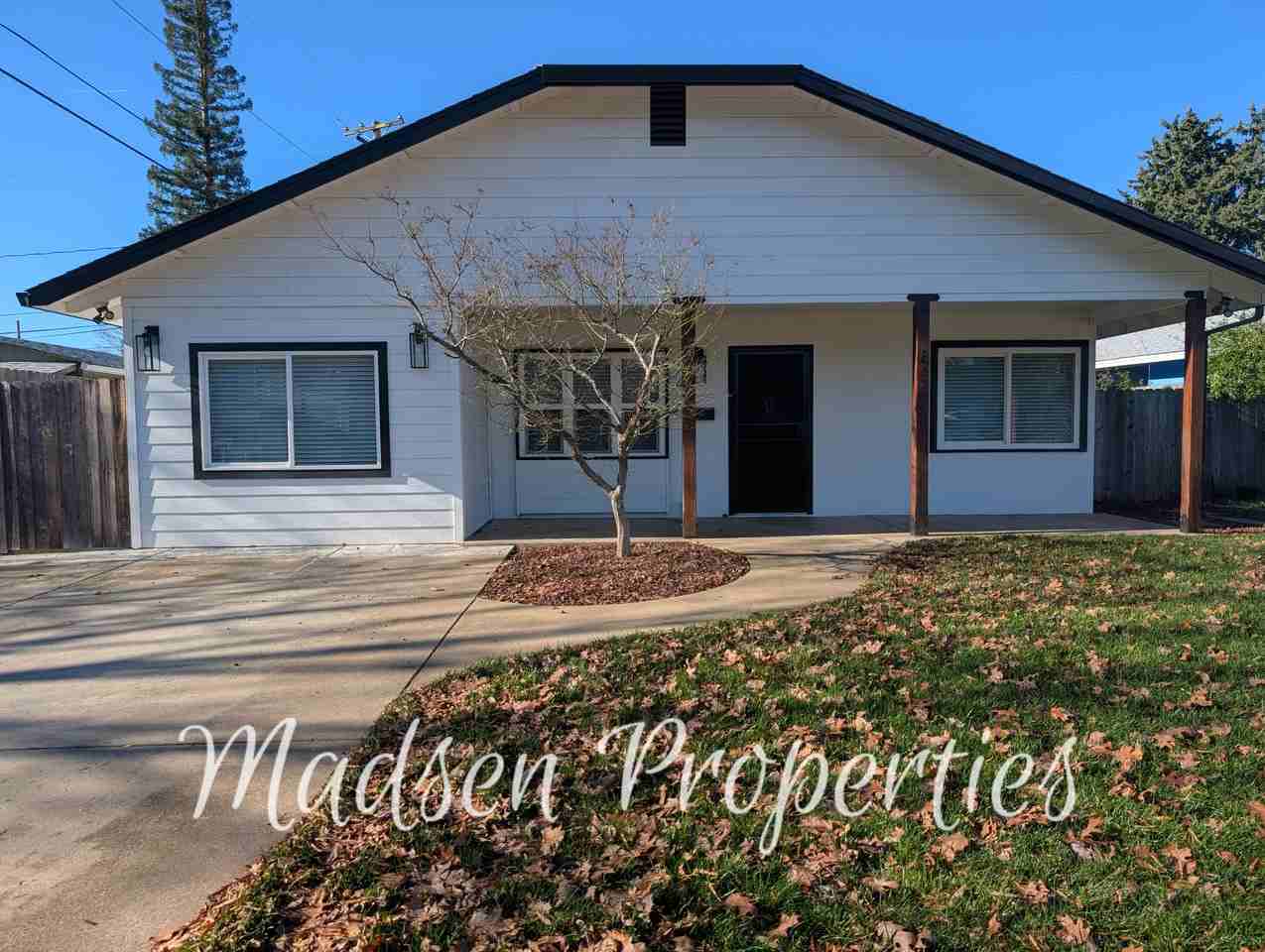 831 El Dorado St #1 - Photo 2 of 35