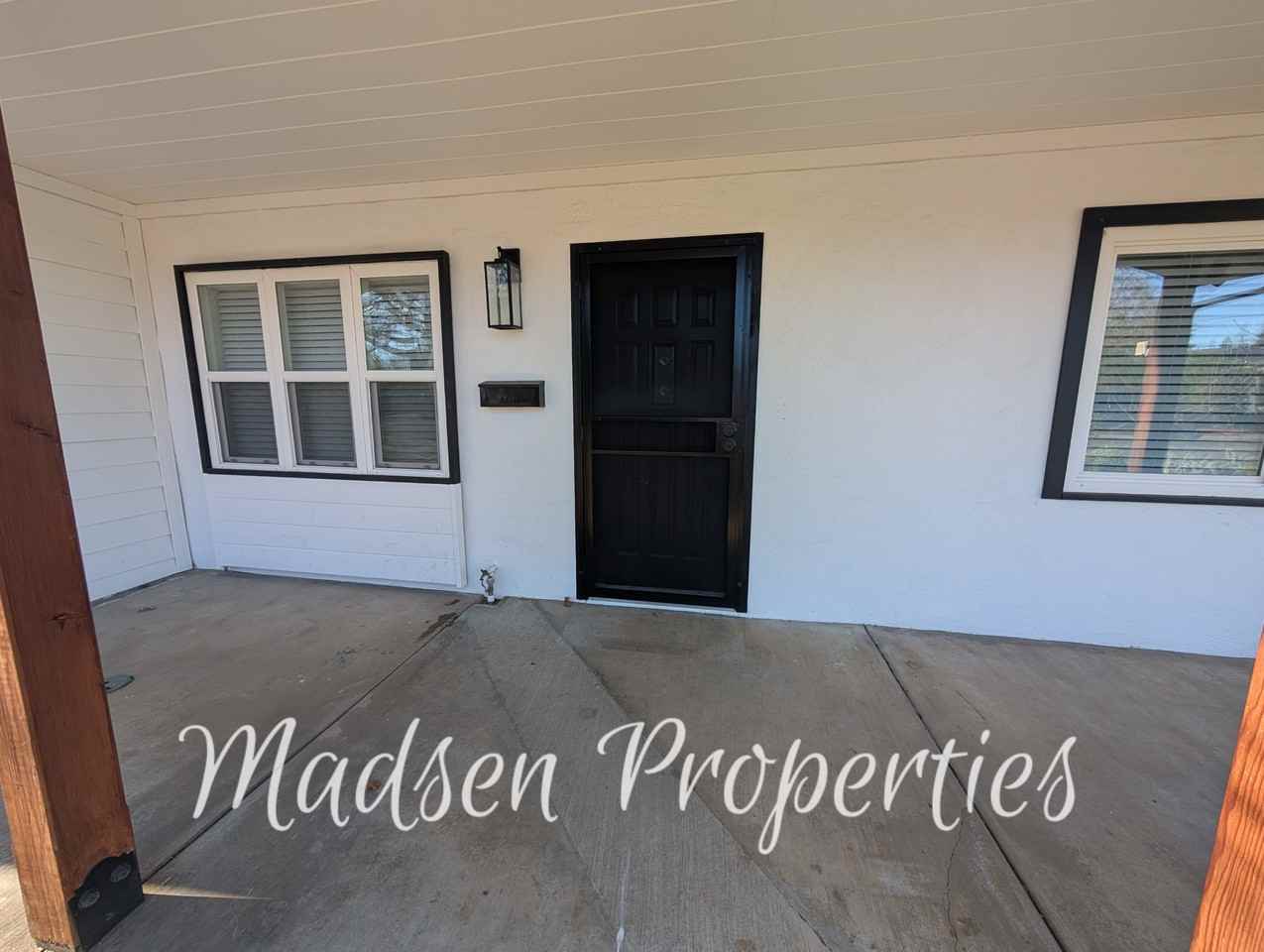 831 El Dorado St #1 - Photo 3 of 35