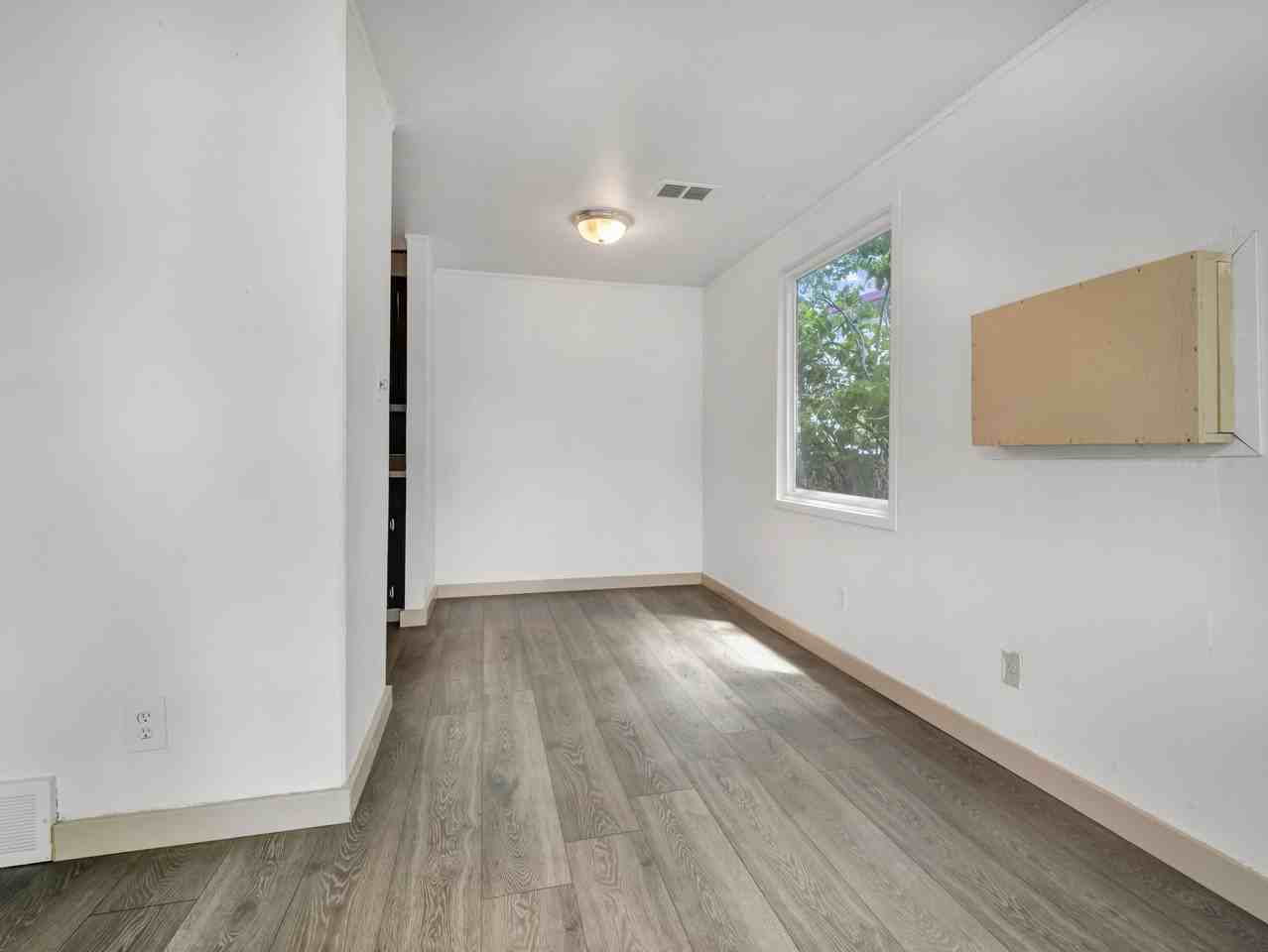 200 Spruce St #1 - Photo 6 of 12