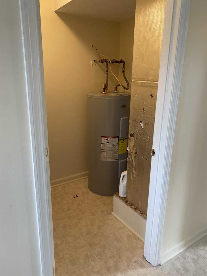 143 Alycia Dr #1 - Photo 5 of 23