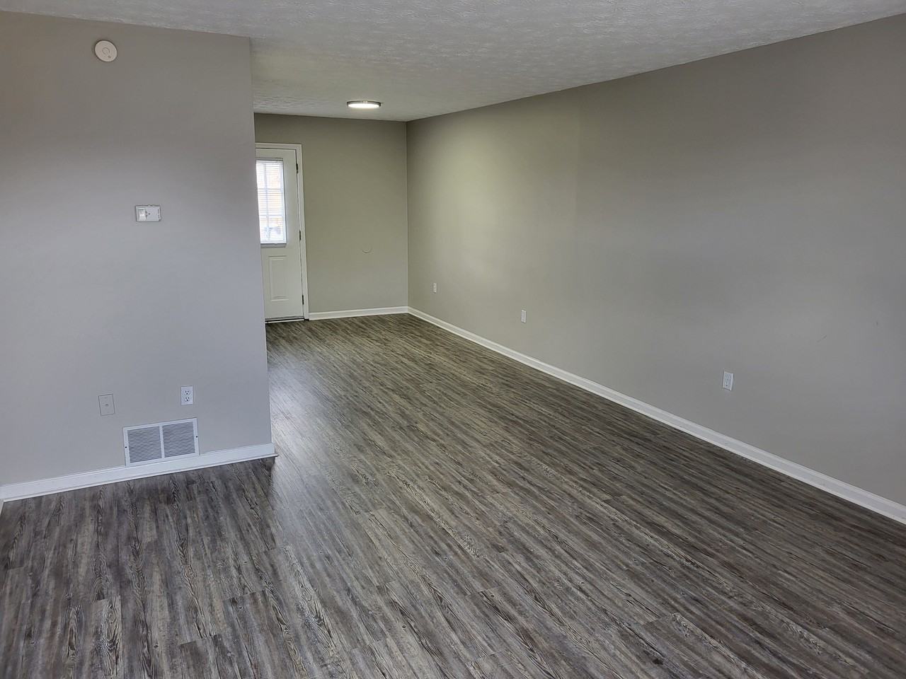 335 Churchill Dr #2 - Photo 3 of 9