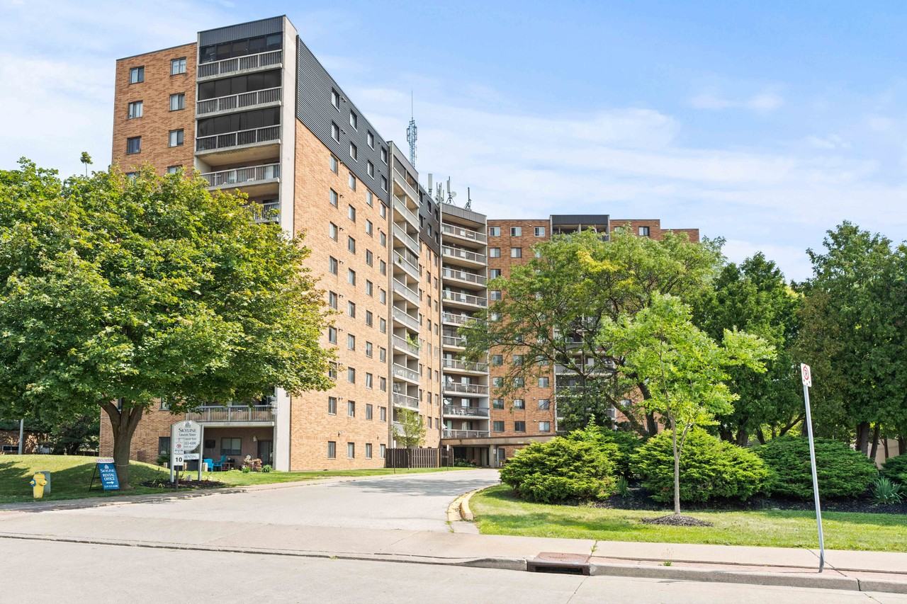 Lauzon Tower Apartments - Photo 2 of 25