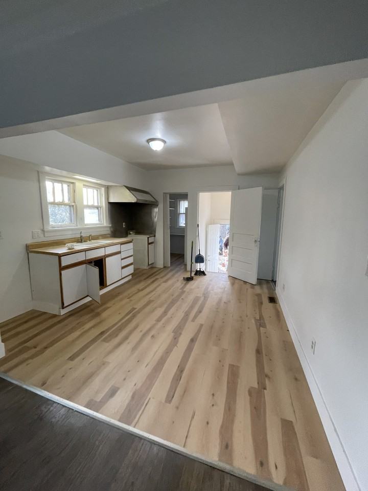 4620 Johnson St #1 - Photo 3 of 9