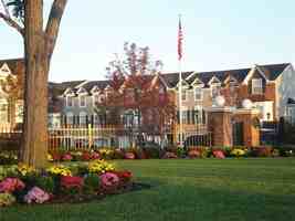 featured image of Charleys Pl