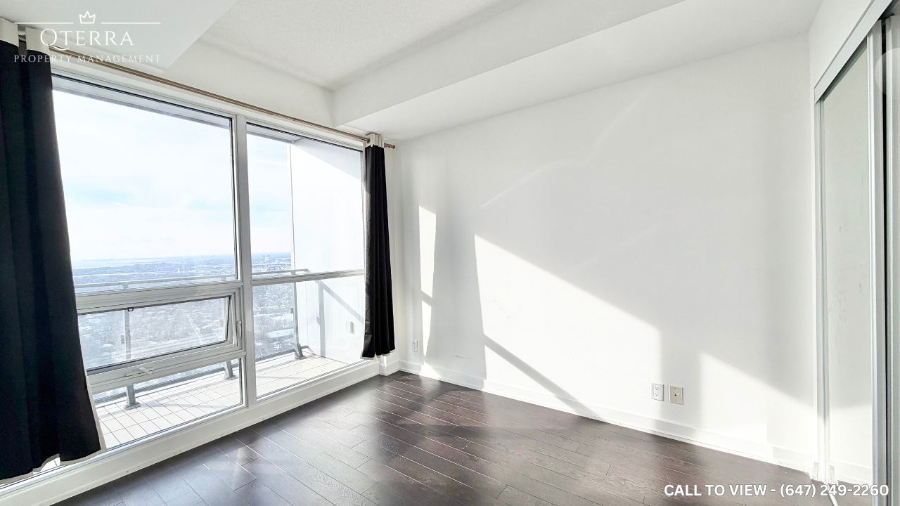 2220 Lake Shore Blvd W - Photo 2 of 8