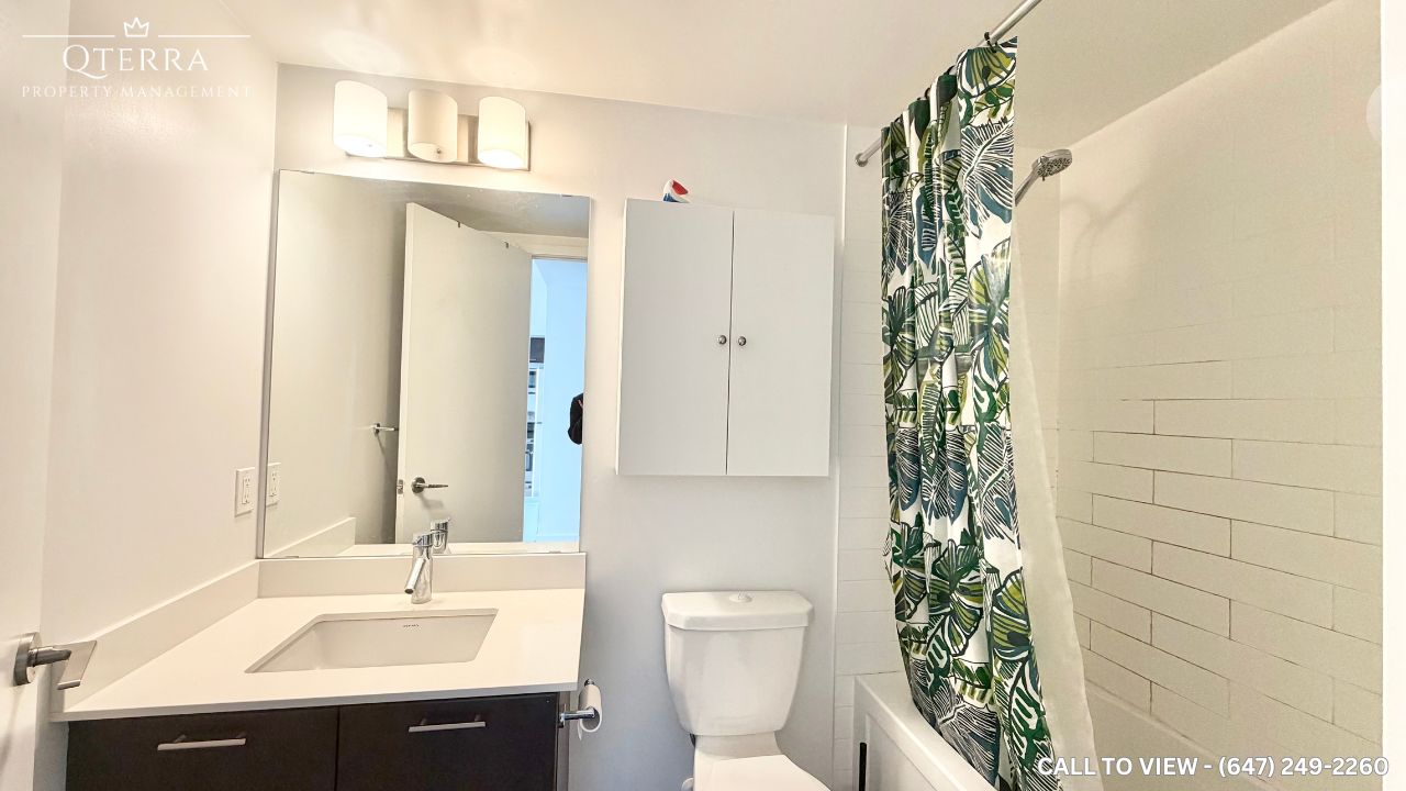 2220 Lake Shore Blvd W - Photo 4 of 8