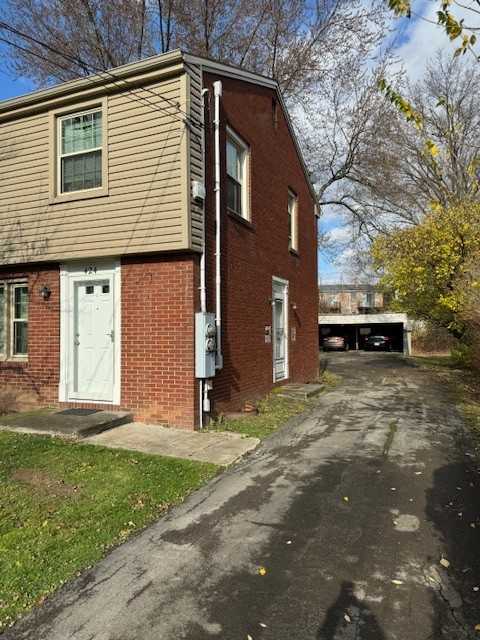 424 Old Shay Ln #2 - Photo 2 of 9