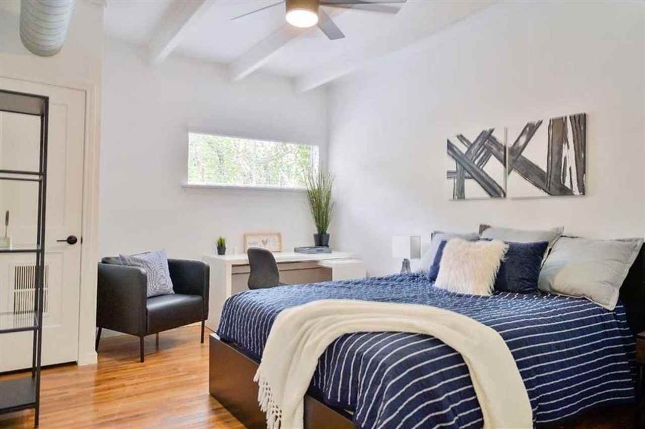 The Vintage - Photo 7 of 16