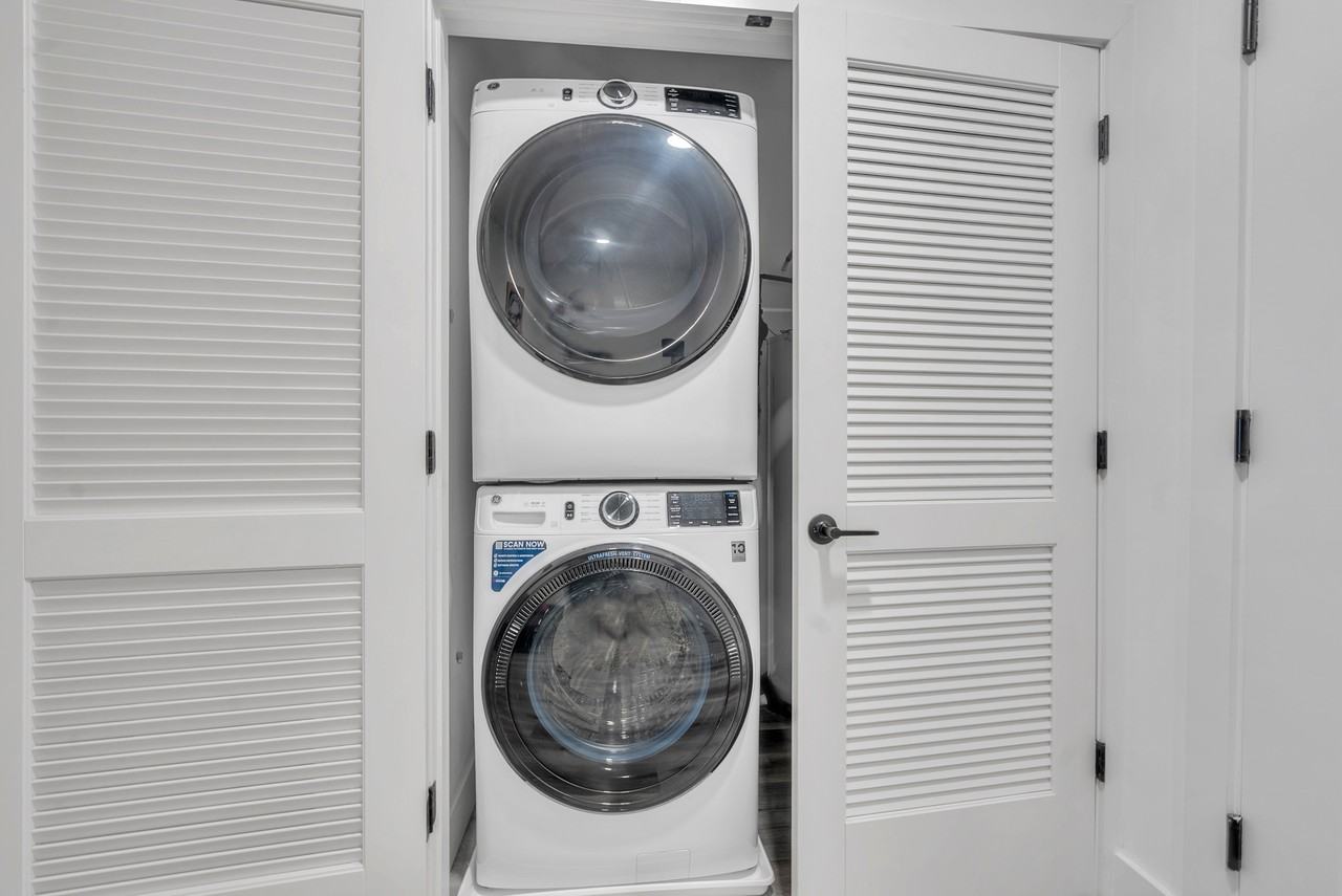 100 Washington Avenue #504 - Photo 6 of 11