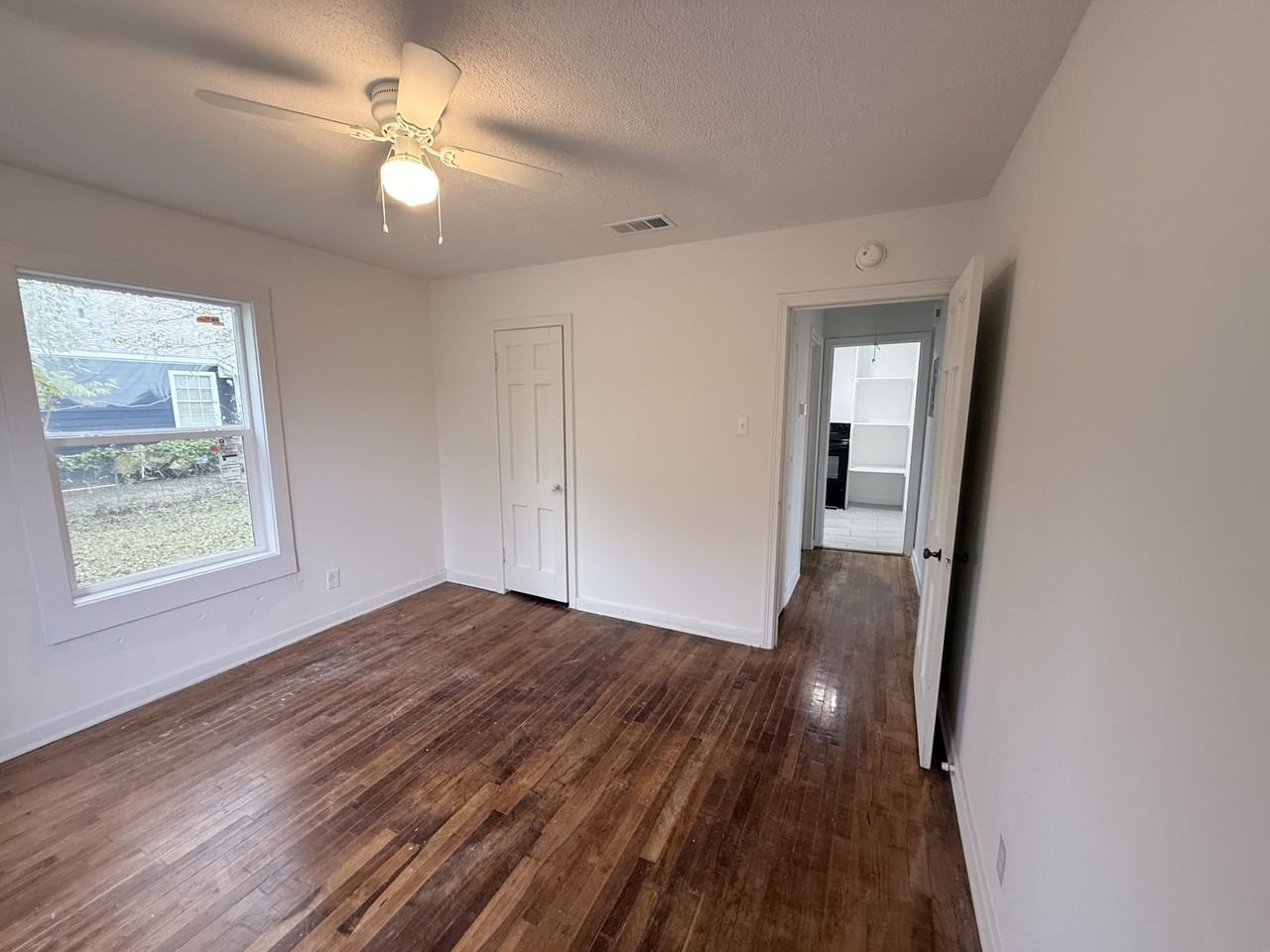 620 N Walnut St #1 - Photo 5 of 16