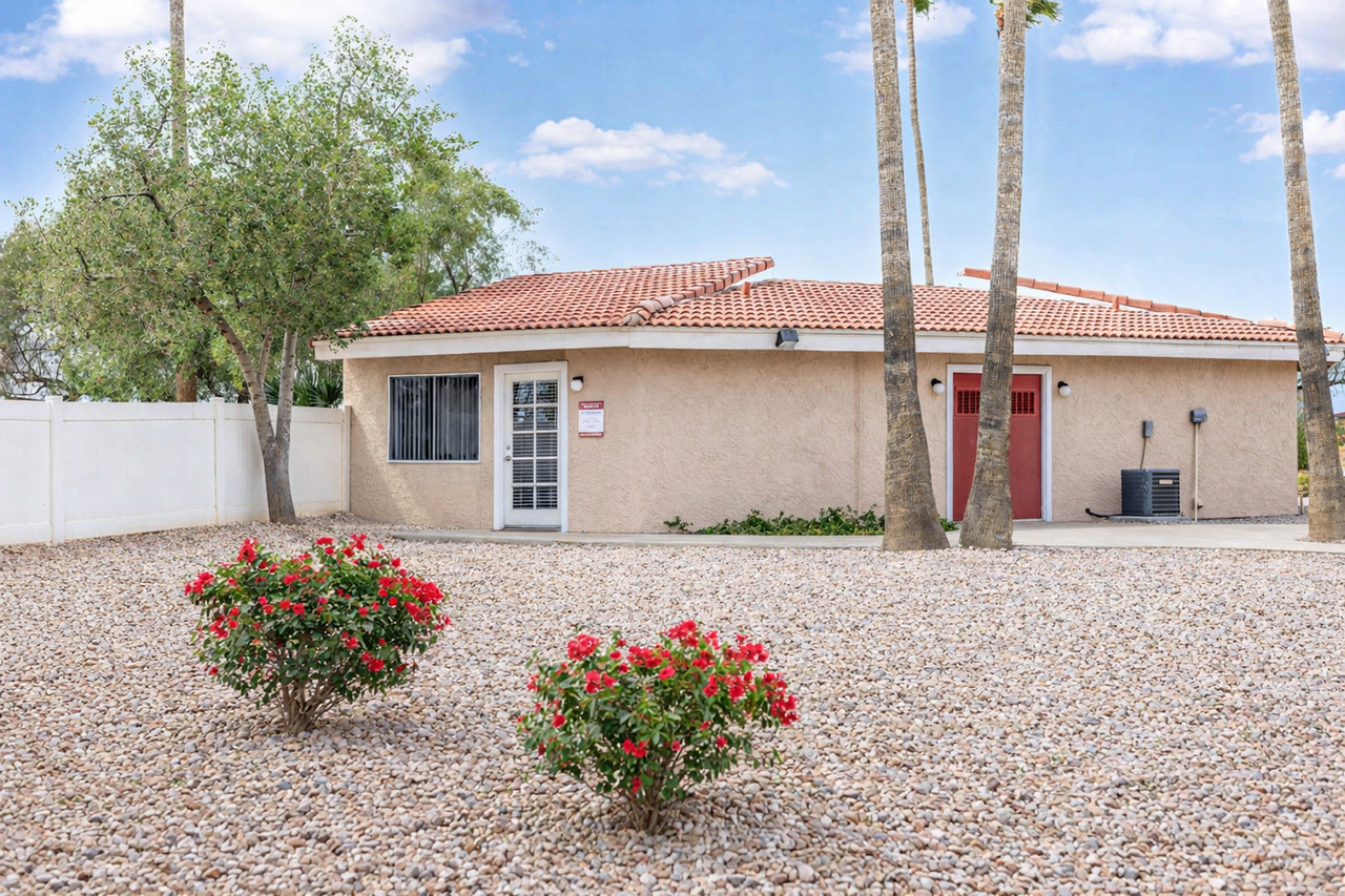 Williams Gateway Apartments - Photo 5 of 17