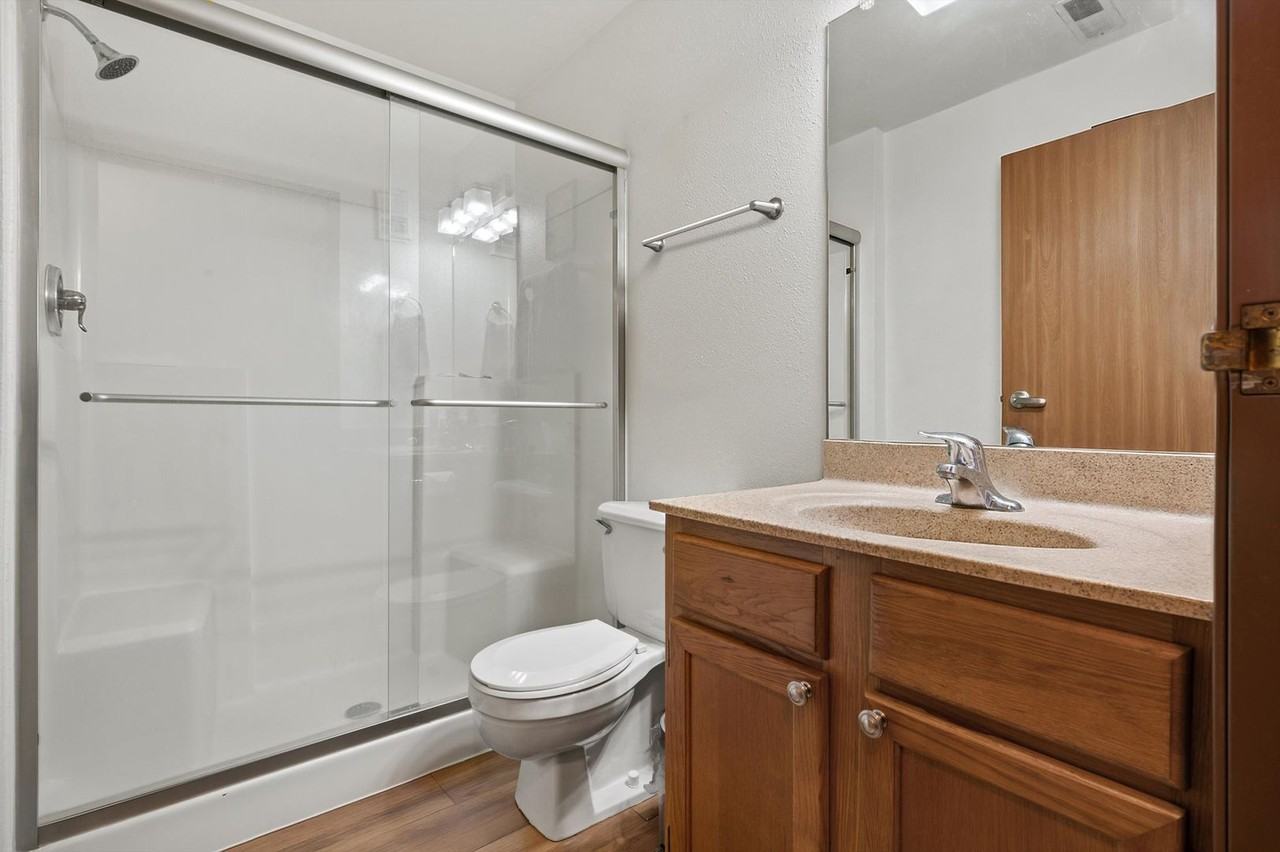 Cameron Heights Associates LLC - Photo 6 of 9
