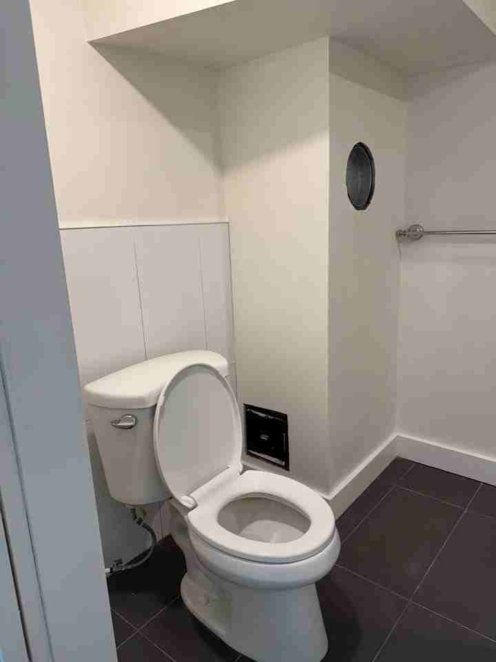 6819 Linden Ave - Photo 4 of 14